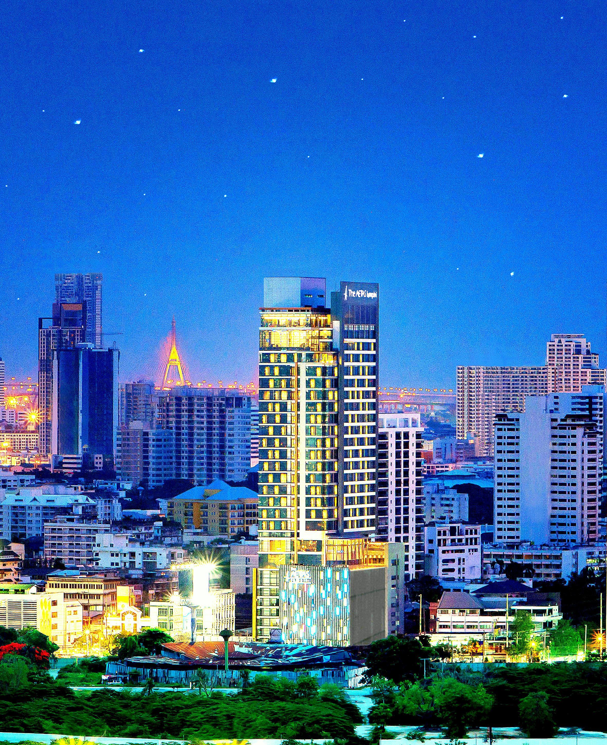 Aetas Lumpini Hotel Bangkok Bagian luar foto
